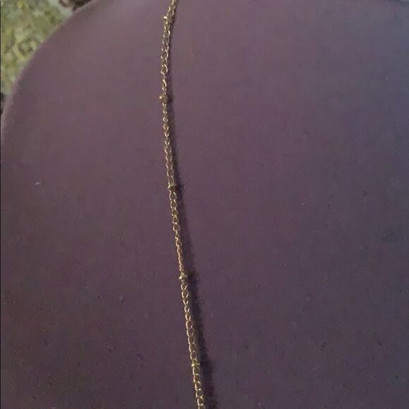 Beautiful gold fringe necklace - Picture 4 of 5